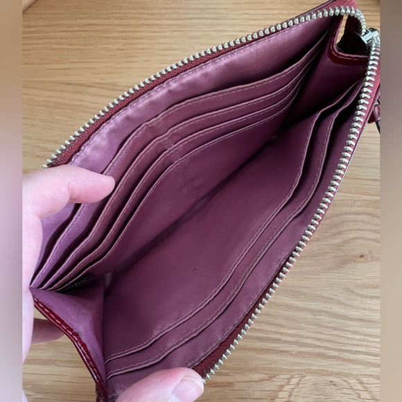 Vintage Coach Wristlet Clutch Wallet - Wine Red Patent Leather - Picture 2 of 7